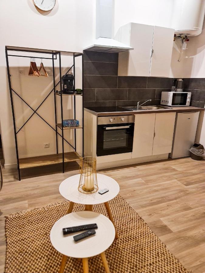 Ng Suitehome - Lille I Tourcoing Winoc - Appartement T2 - Netflix - Wifi - Cuisine - Parking Gratuit Eksteriør bilde