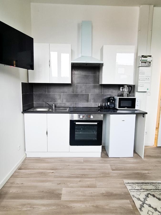 Ng Suitehome - Lille I Tourcoing Winoc - Appartement T2 - Netflix - Wifi - Cuisine - Parking Gratuit Eksteriør bilde